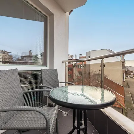 2br Close To The Center And Grand Mall
