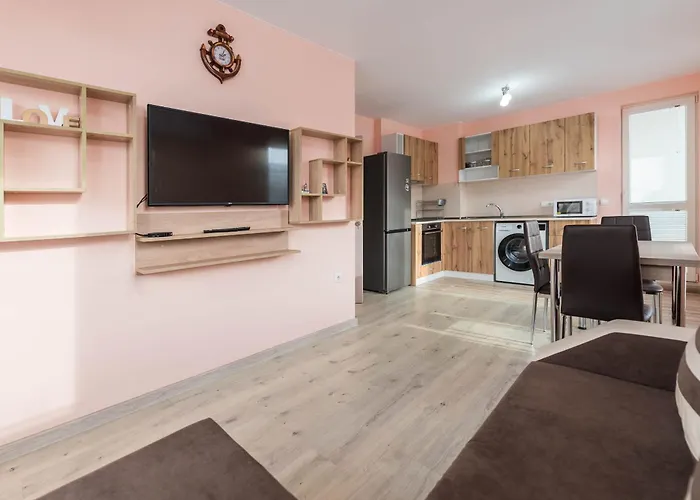 Maxy - 2bedroom & Parking Apartament *