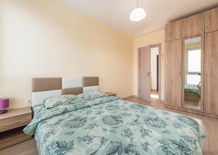 Apartament Maxy - 2bedroom & Parking